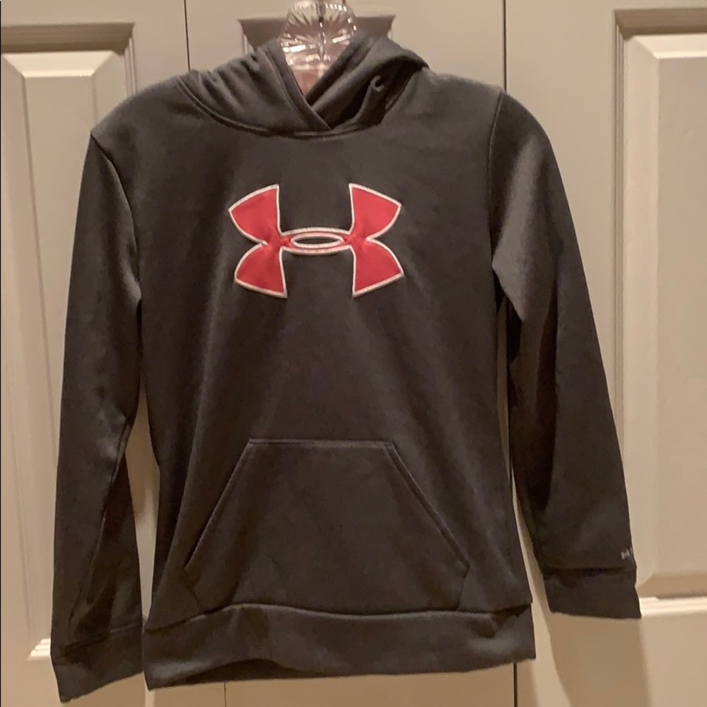 Women’s under armour sweatshirt